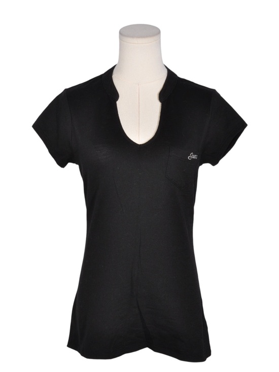 Guess Tops - #Y2K Guess Black V-Neck Short Sleeve Tee